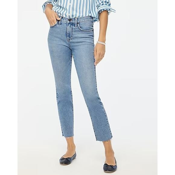 J Crew Essential Straight Jean in All-Day Stretch - Picture 1 of 10